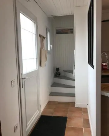 Prázdninový dům Grande Maison Avec Patio Proche Et Centre